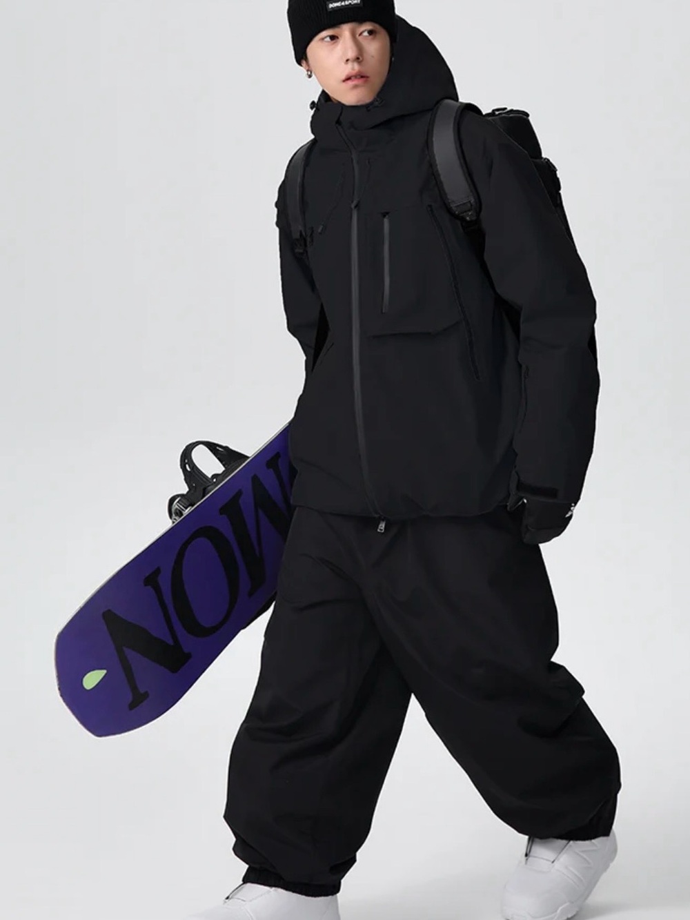 NWT Baggy Snowsuit • Black • Size Large